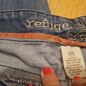 Refuge Jeans